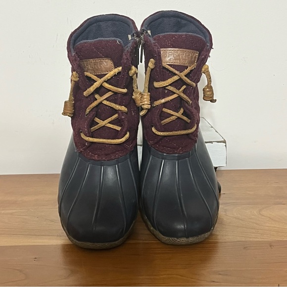 Sperry Top-Sider Saltwater Quilted‎ Duck Boots Womens Wine Color Size 5M - Picture 3 of 7